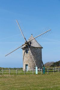 旧的Trouger风车，Cleden帽Sizun
