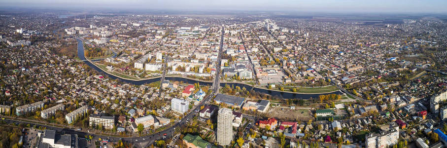 在克罗维维尼茨基的城市景观的空中全景。原名 kirovograd
