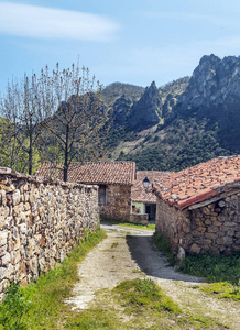 西班牙北部的 mogrovejo 村