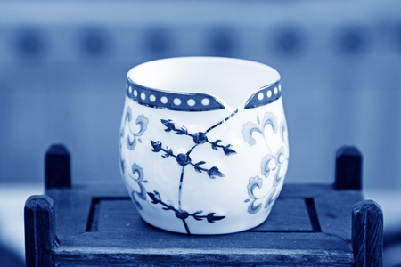 精美的作品，陶瓷工艺品茶杯