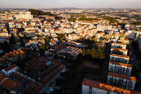 葡萄牙波尔图市住宅鸟图