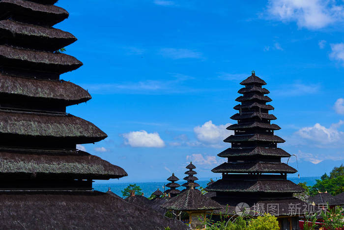 传统的巴厘岛建筑.佛塔.巴厘岛主要寺庙普拉 besakih 在