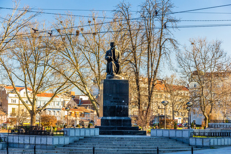 长武克卡拉季奇在贝尔格莱德，塞尔维亚的纪念碑