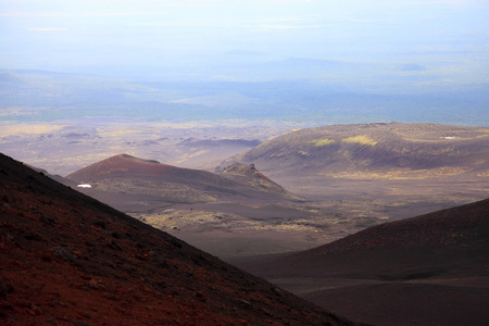 渣场和视锥细胞 tolbachinskiy 火山附近