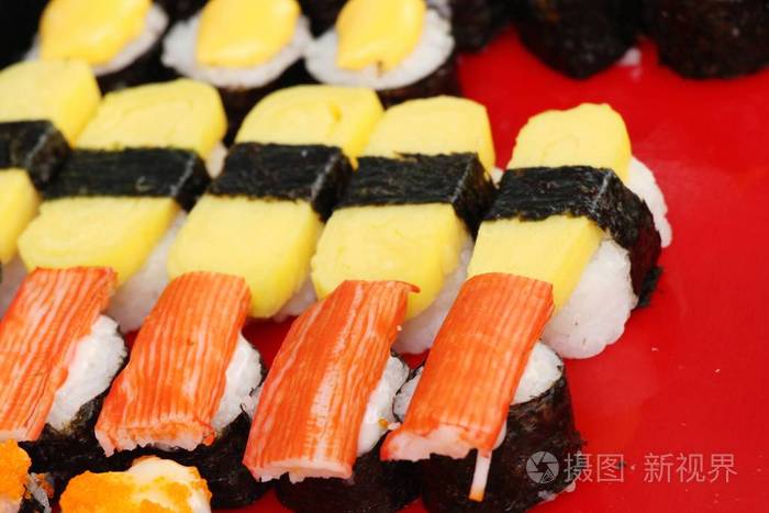 混合辊寿司套装美味日本料理