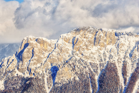 惊人的多洛米特山, 意大利