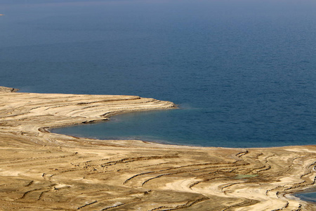死亡, 所多玛海位于以色列和约旦之间的沙漠