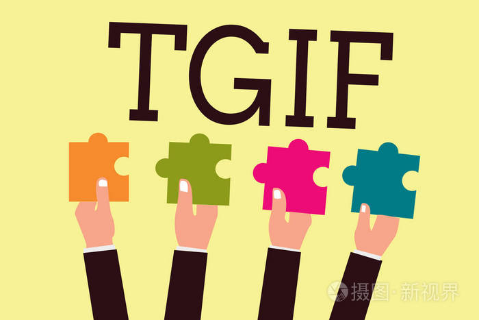 写笔记显示 Tgif。商业照片展示美国家庭为