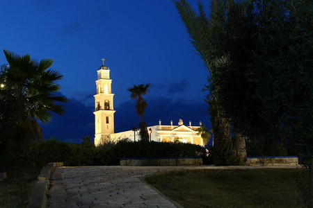 特拉维夫是以色列地中海沿岸的一座城市