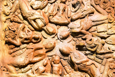 在呵叻泰国佛寺雕塑装饰图片