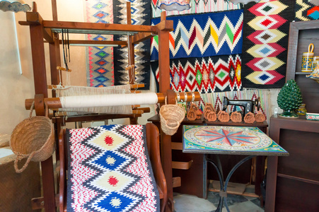 传统的地毯实验室在意大利西西里岛埃里塞