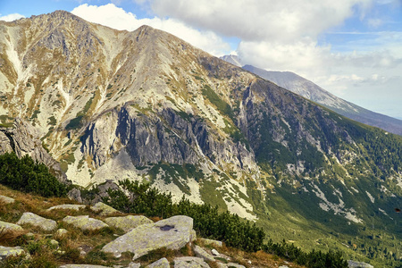 塔特拉山山脉的美丽全景, 在初秋, 北斯洛伐克, Predne 索里斯科