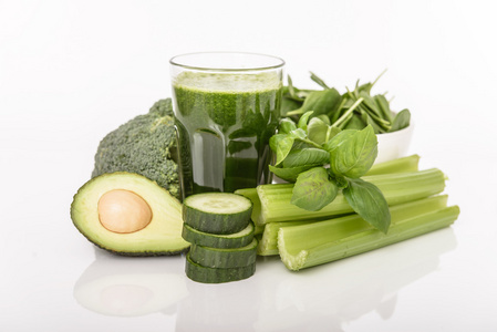 绿色蔬菜健康的果汁