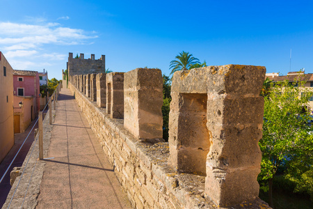 贝尼多姆老城堡垒墙在马略卡岛马略卡岛