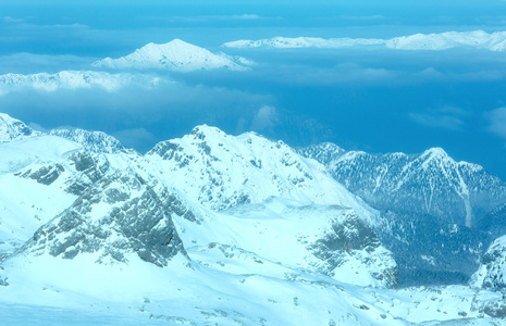 冬季顶石山山地块