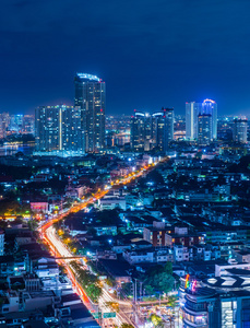 在曼谷，泰国卜蜂佛路夜景