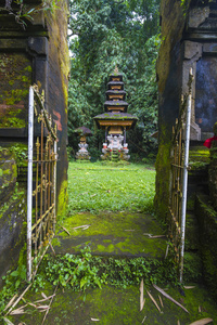 在巴厘岛，印度尼西亚巴厘岛庙