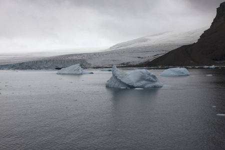 壮观的南极景观与冰, 冰山和海洋