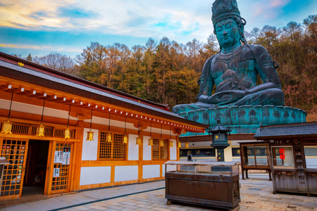 日本青森 Seiryuji 寺的大佛昭和大佛