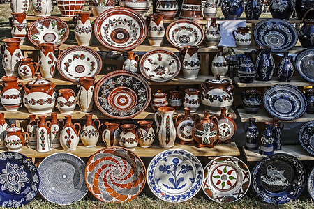 传统的罗马尼亚陶瓷 3