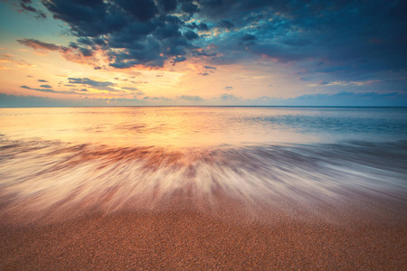 美丽的海上日出 sho cloudscape