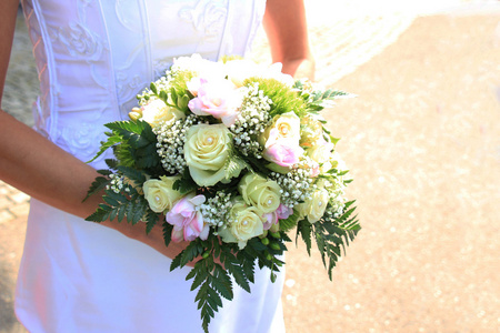 新娘举行花束