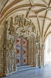 葡萄牙, 里斯本, 热罗尼姆斯 de 贝伦杜帕拉修道院的侧门