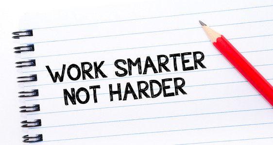 不更加努力工作变得更聪明