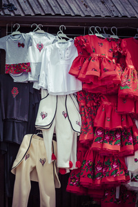 在华沙，波兰的传统衣服