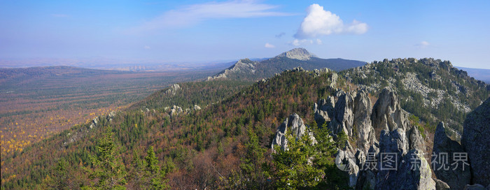 乌拉尔山脉南部的山