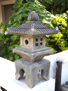 日本花园灯笼