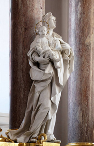圣安雕像在主坛在 Amorbach 本笃会修道院教会在更低的 Franconia, 巴伐利亚, 德国