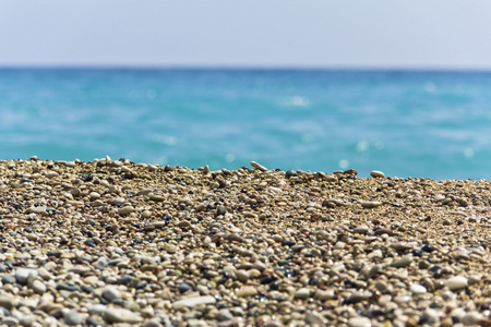 地中海和卵石海滩