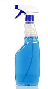 玻璃清洁剂与蓝色液体