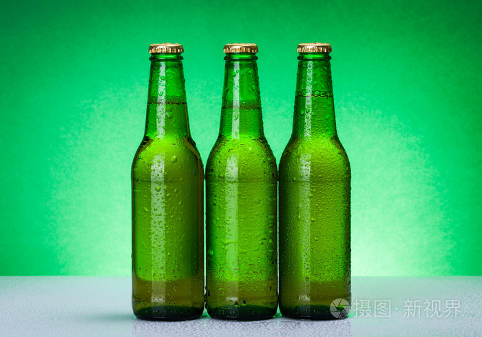 三湿空啤酒瓶