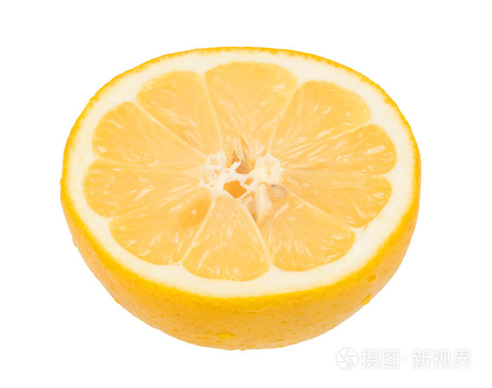 新鲜橘子的一半