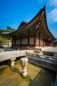 公园的昌庆宫，首尔，韩国