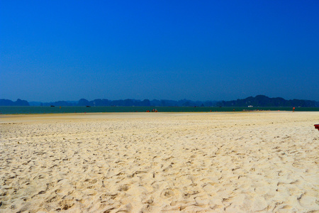 龍湾海滩越南