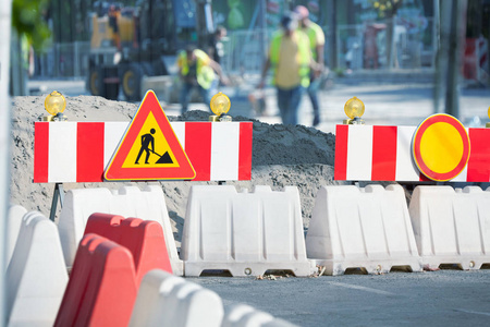 城市街道道路维修标志