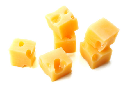 多维数据集的孤立的白色背景上的奶酪