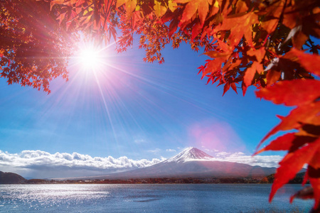 秋天的颜色，日本的富士山