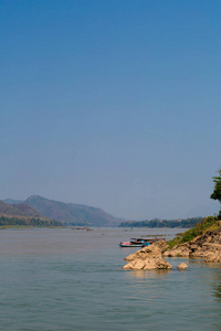 在琅勃拉邦的湄公河