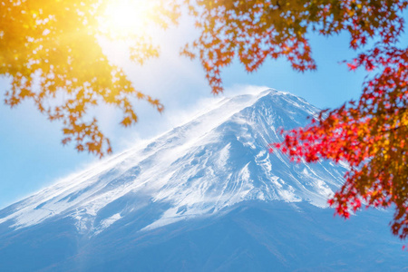 秋天的颜色，日本的富士山