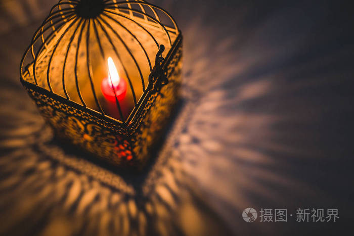 灯笼和蜡烛烧