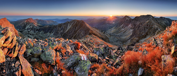 美丽斯洛伐克山日出，Rohace Tatra 全景