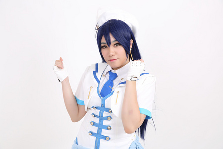 跳舞女孩在白色背景中孤立的肖像 Cosplay