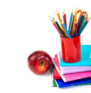 笔记本 铅笔和苹果