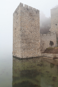 Golubac 堡垒塔