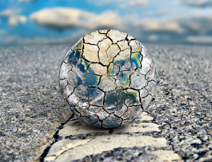 地球是生态灾难的路径.这幅图像由美国国家航空航天局