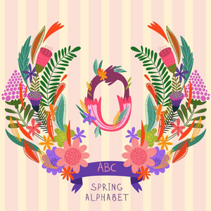这个字母是用手工绘制的花和叶的字母